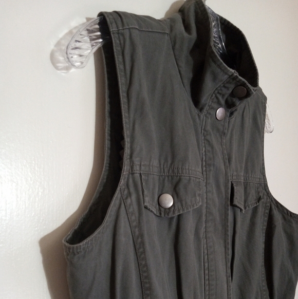 Blu Pepper utility vest with woven Aztec lining GUC - Picture 4 of 8